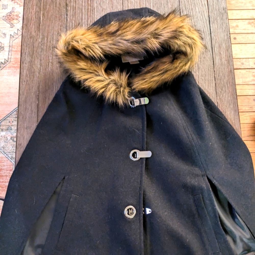 Michael Kors, cape, size small, black